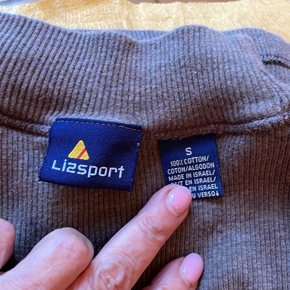 Liz Claiborne vintage top - Picture 7 of 7